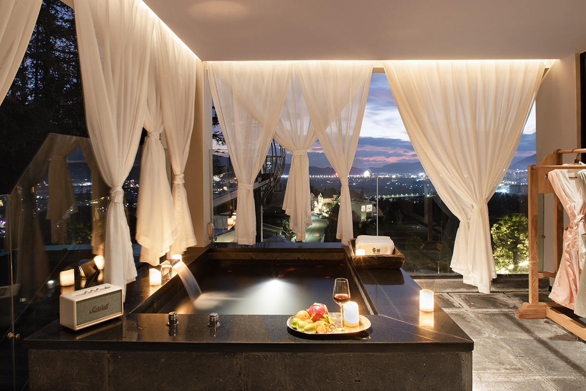 阳朔宾馆装修设计：如何打造一个独具特色的酒店