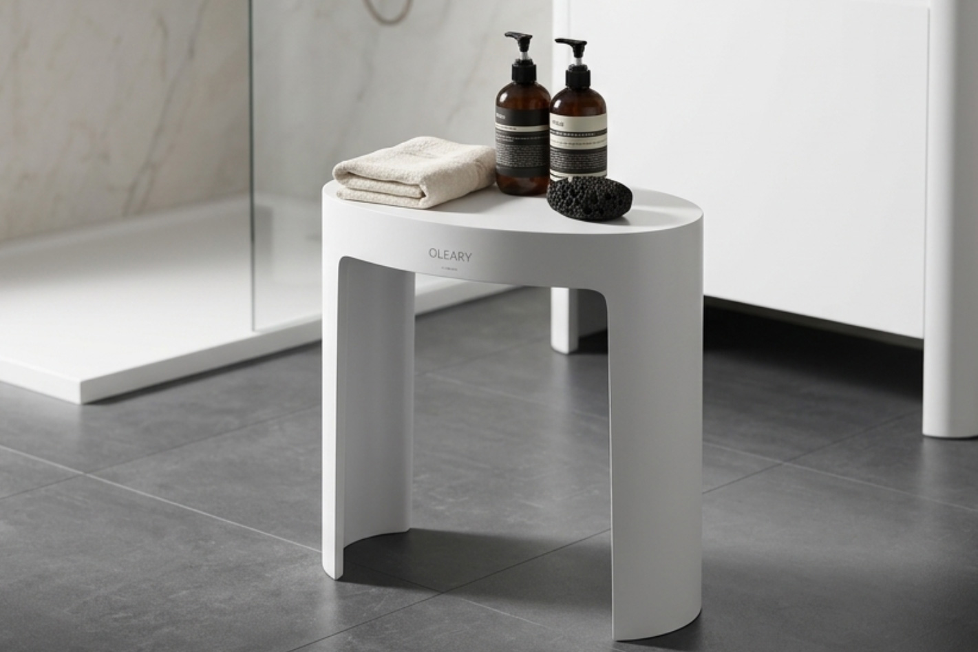 人造石材质浴室凳 放置在淋浴间内用于坐浴